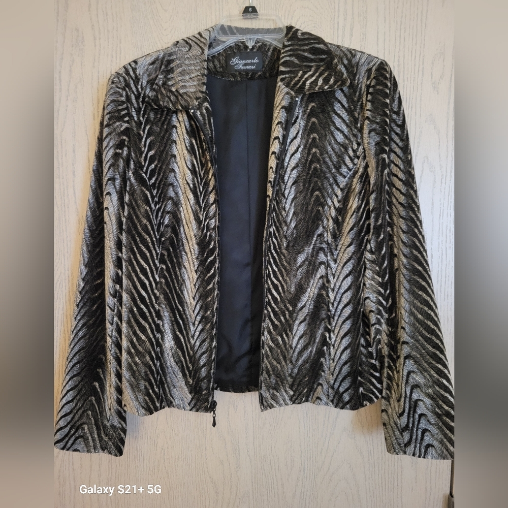 NWOT Vintage Designer GIANCARLO FERRARI Faux Fur Chinchilla Jacket Sz M